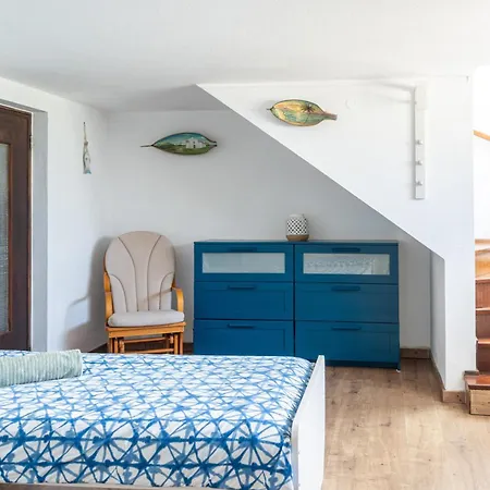 Dom wakacyjny House With Pool And Garden In Near Porto Esmoriz