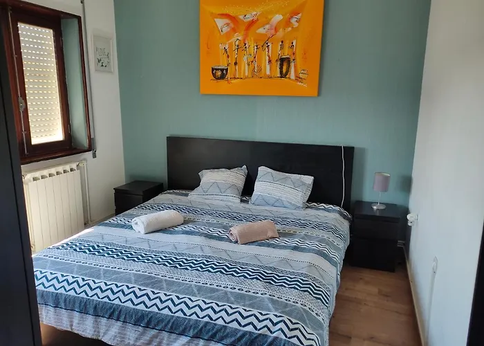 House With Pool And Garden In Near Porto Vakantiehuis *