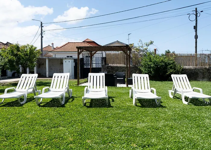 House With Pool And Garden In Near Porto Vakantiehuis