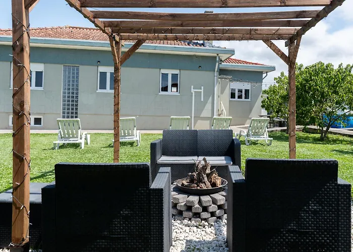 House With Pool And Garden In Near Porto