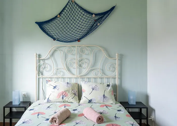 House With Pool And Garden In Near Porto Vakantiehuis