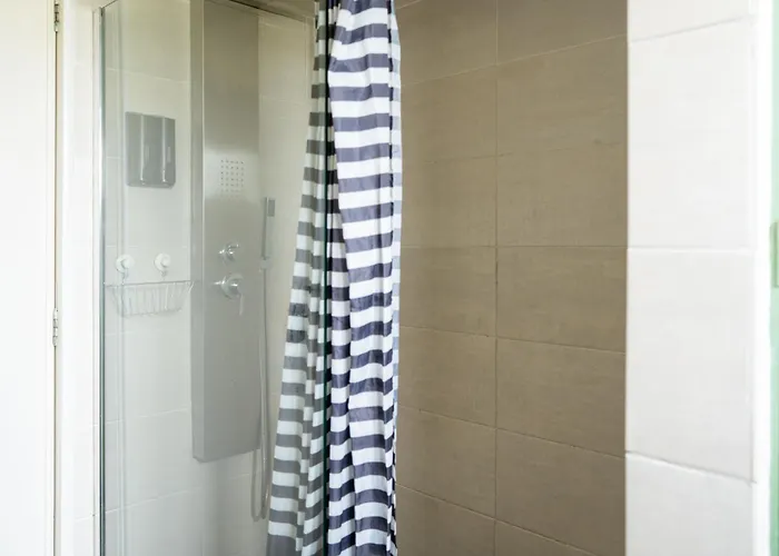 Vakantiehuis House With Pool And Garden In Near Porto *